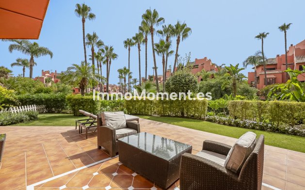 Revente - Appartement - Estepona  - Estepona Centro