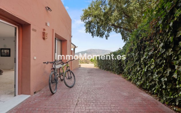Reventa - Apartamento - Marbella - La Mairena
