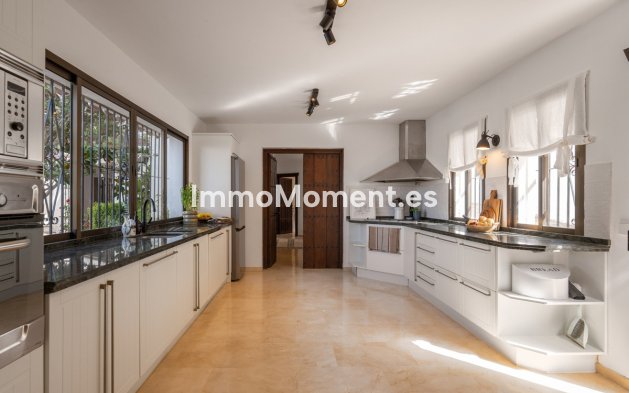 Wiederverkauf - Freistehende Villa - Mijas - Sierrezuela