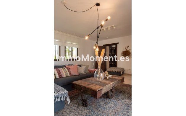 Wiederverkauf - Freistehende Villa - Mijas - Sierrezuela