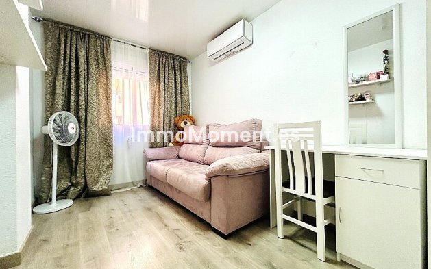 Revente - Appartement - Torrevieja - Torrevieja Centro