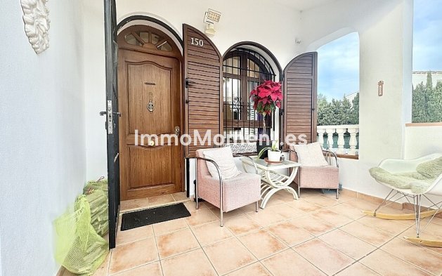 Resale - Detached villa - Orihuela - Villamartín
