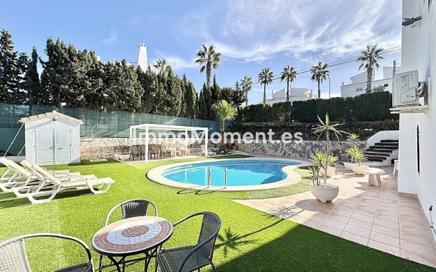 Resale - Detached villa - Orihuela - Villamartín