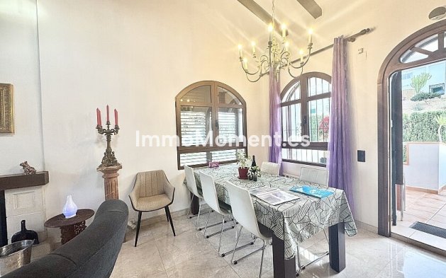 Resale - Detached villa - Orihuela - Villamartín