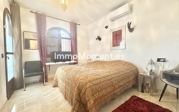 Resale - Detached villa - Orihuela - Villamartín