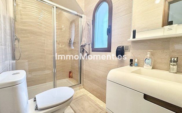 Resale - Detached villa - Orihuela - Villamartín