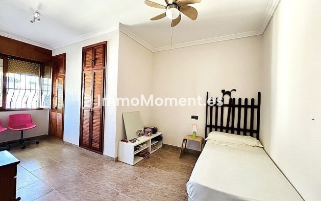 Wiederverkauf - Freistehende Villa - Orihuela - Dehesa de campoamor