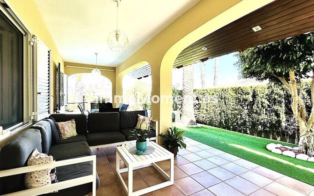 Reventa - Villa independiente - Orihuela - Cabo roig - La Zenia