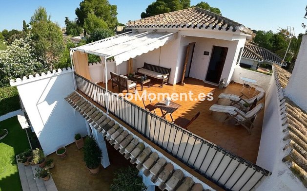 Reventa - Villa independiente - Orihuela - Dehesa de campoamor
