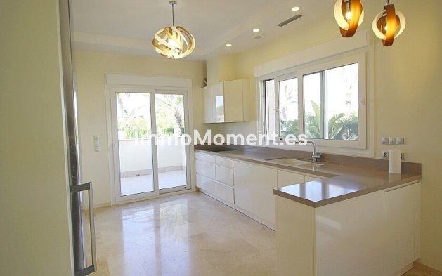 Reventa - Villa independiente - Orihuela - Cabo roig - La Zenia
