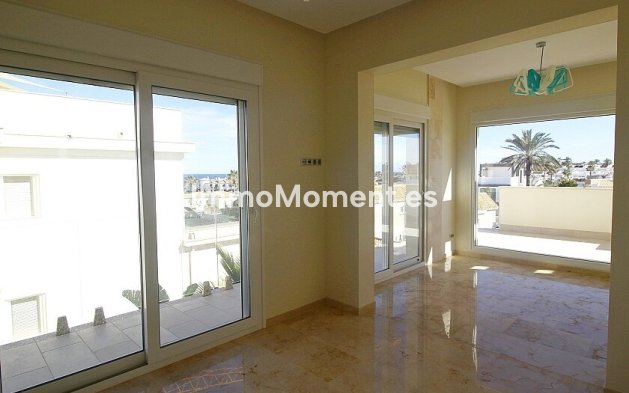 Reventa - Villa independiente - Orihuela - Cabo roig - La Zenia