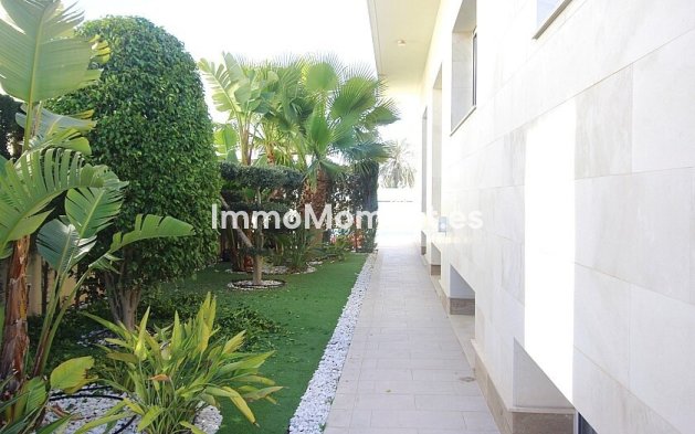 Reventa - Villa independiente - Orihuela - Cabo roig - La Zenia