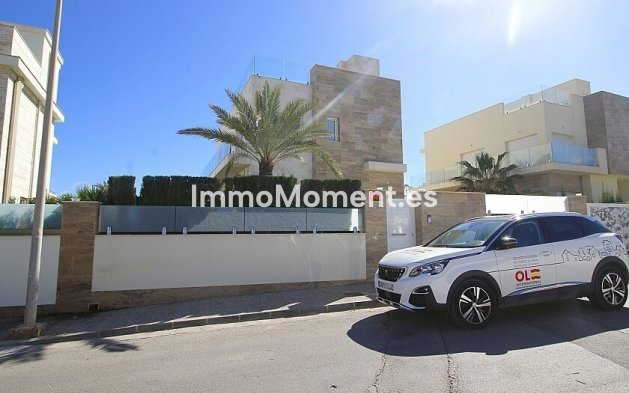 Reventa - Villa independiente - Orihuela - Cabo roig - La Zenia