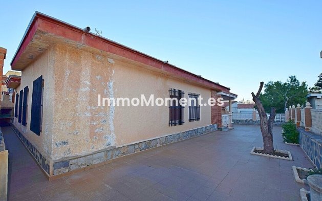 Bestaande woning - Vrijstaande villa - Torrevieja - Torrevieja Centro