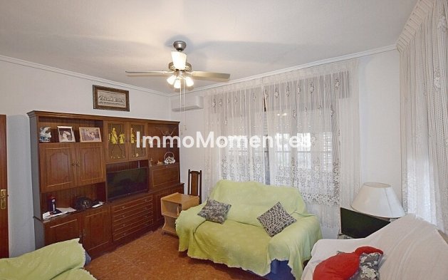 Bestaande woning - Vrijstaande villa - Torrevieja - Torrevieja Centro