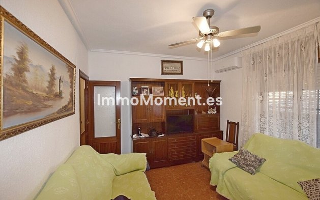 Bestaande woning - Vrijstaande villa - Torrevieja - Torrevieja Centro