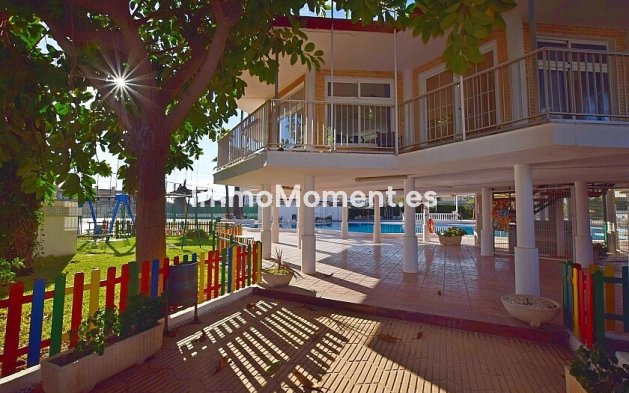 Bestaande woning - Vrijstaande villa - Torrevieja - Torrevieja Centro