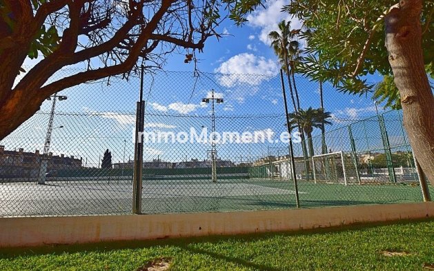 Bestaande woning - Vrijstaande villa - Torrevieja - Torrevieja Centro