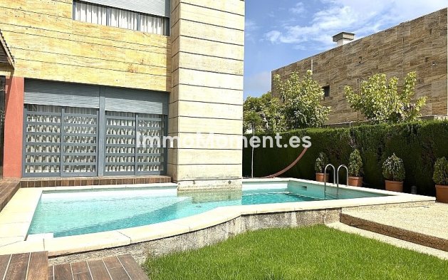Reventa - Villa independiente - Orihuela - Dehesa de campoamor