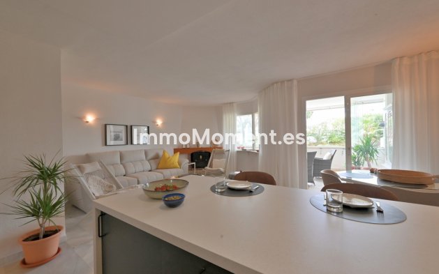 Resale - Apartment - Mijas - Calahonda