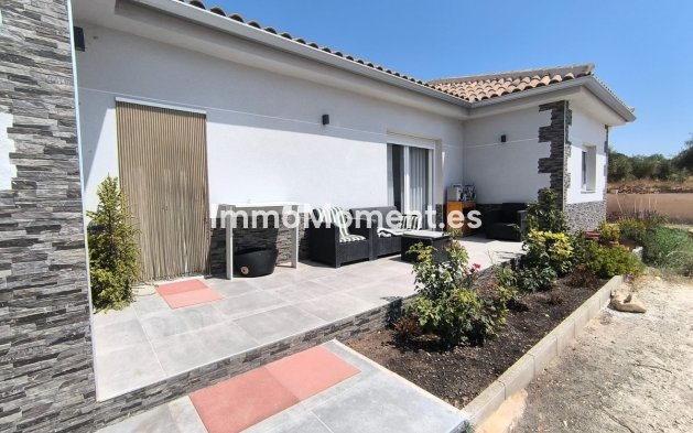 Reventa - Villa independiente - Pinoso - Pinoso Centro