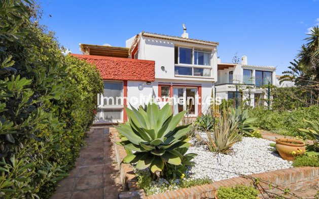 Bestaande woning - Vrijstaande villa - Estepona  - Estepona Centro
