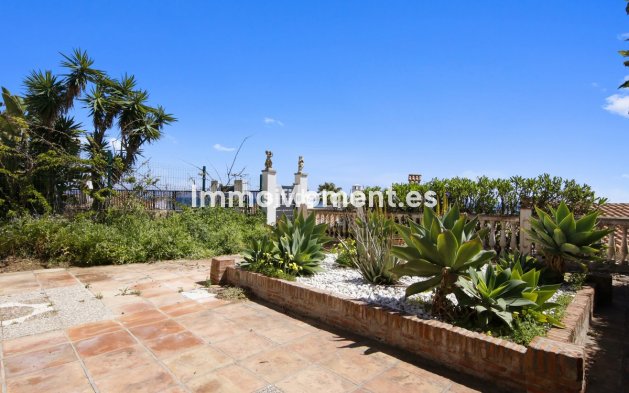 Bestaande woning - Vrijstaande villa - Estepona  - Estepona Centro