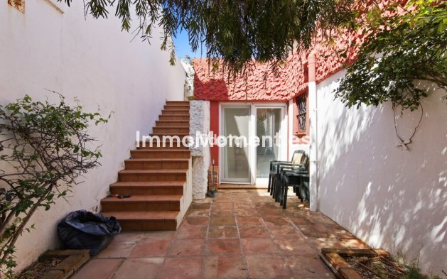 Bestaande woning - Vrijstaande villa - Estepona  - Estepona Centro