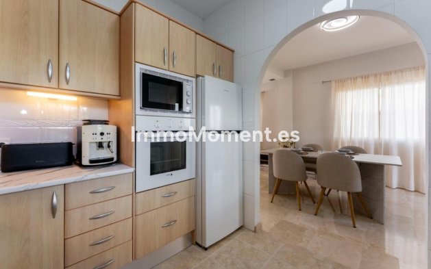 Resale - Detached villa - Marbella - Artola