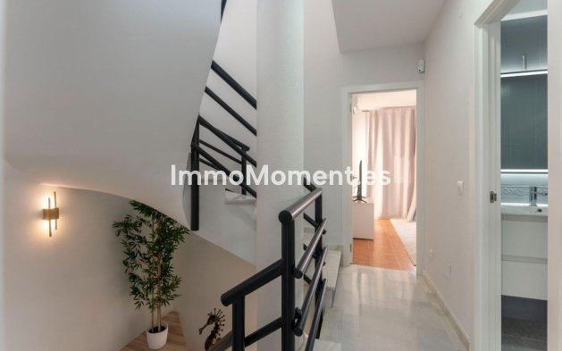 Resale - Detached villa - Marbella - Artola
