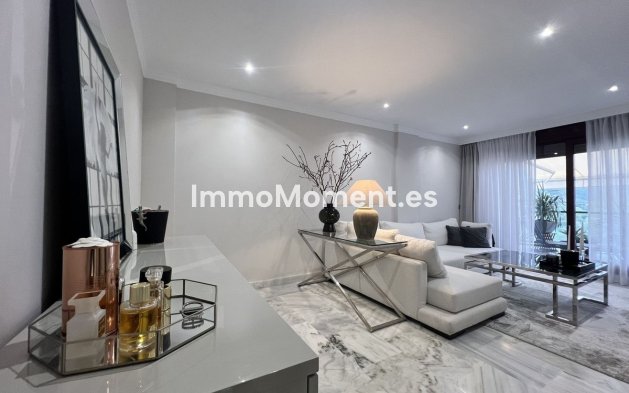 Resale - Apartment - Benahavís - Benahavís Centro