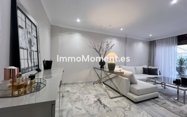 Resale - Apartment - Benahavís - Benahavís Centro