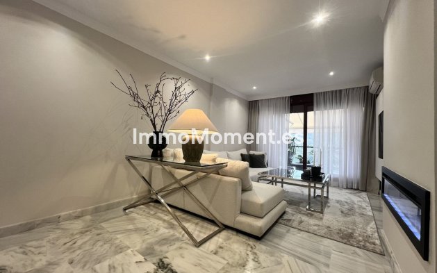 Resale - Apartment - Benahavís - Benahavís Centro