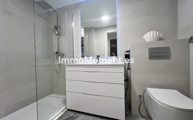 Resale - Apartment - Benahavís - Benahavís Centro