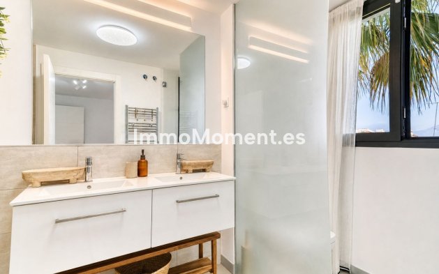 Resale - Apartment - Manilva - La Duquesa