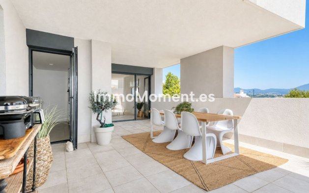 Resale - Apartment - Manilva - La Duquesa
