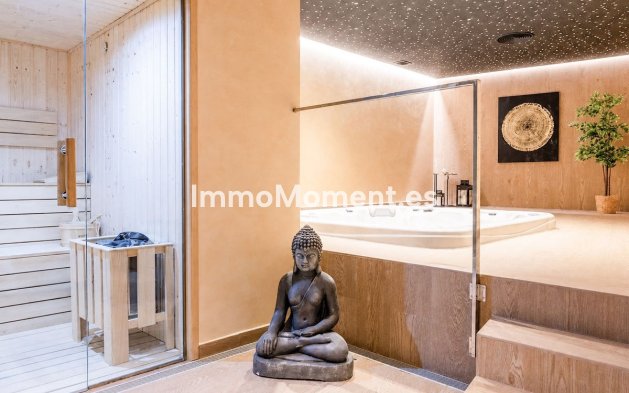Resale - Apartment - Manilva - La Duquesa