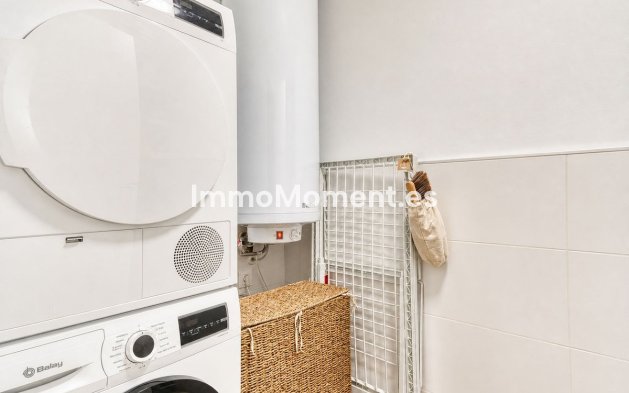 Resale - Apartment - Manilva - La Duquesa