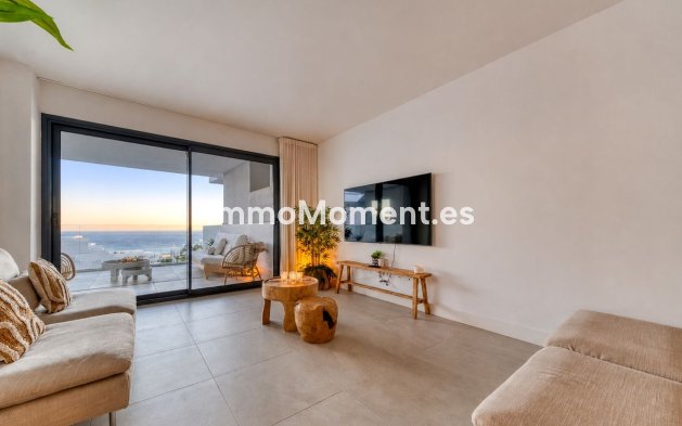 Resale - Apartment - Manilva - La Duquesa