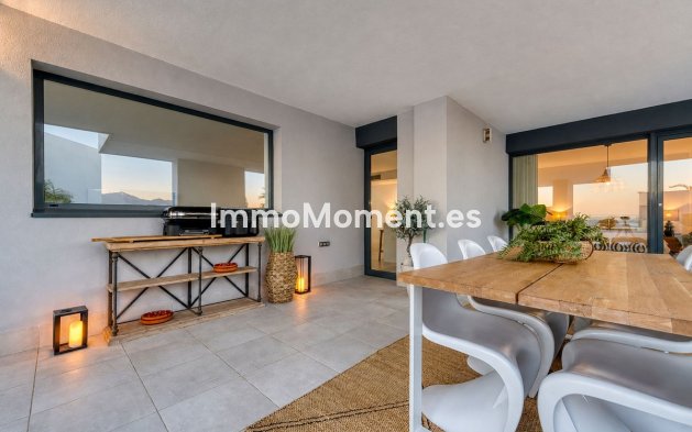 Resale - Apartment - Manilva - La Duquesa