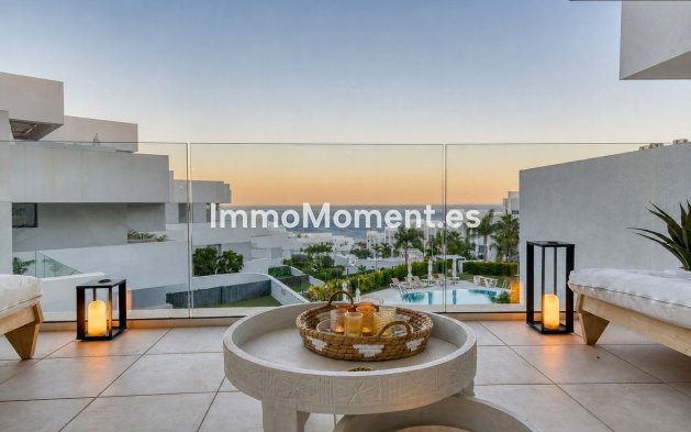 Resale - Apartment - Manilva - La Duquesa