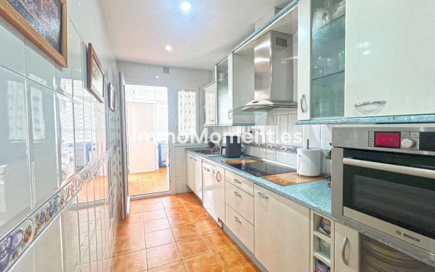 Resale - Apartment - Marbella - Marbella Centro