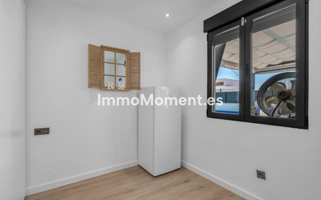 Bestaande woning - Vrijstaande villa - Fortuna - Fortuna Centro