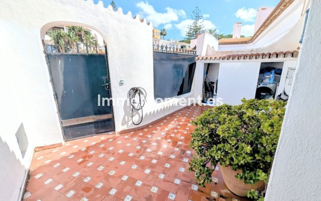 Resale - Apartment - Marbella - Puerto de Cabopino