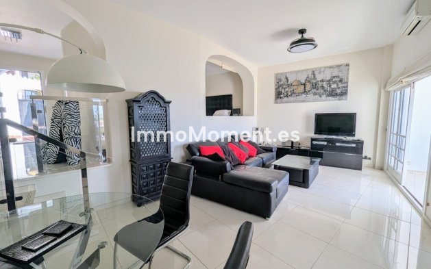 Resale - Apartment - Marbella - Puerto de Cabopino