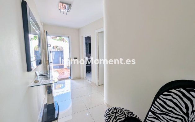 Resale - Apartment - Marbella - Puerto de Cabopino