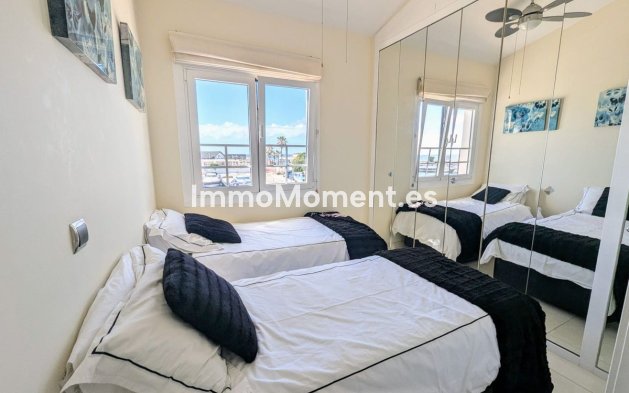 Resale - Apartment - Marbella - Puerto de Cabopino
