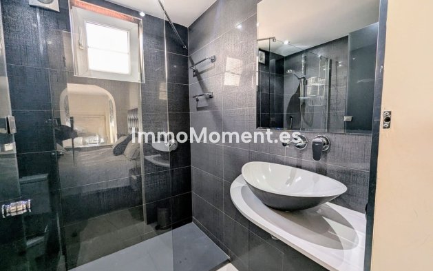 Resale - Apartment - Marbella - Puerto de Cabopino