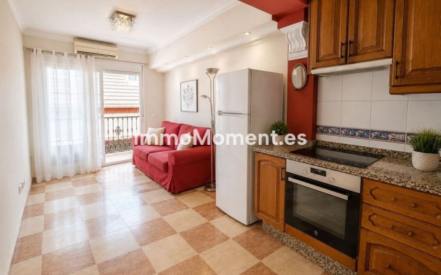 Resale - Apartment - Fuengirola - Los Boliches