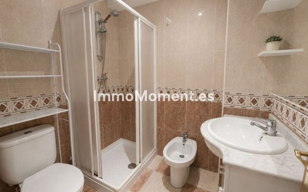 Resale - Apartment - Fuengirola - Los Boliches